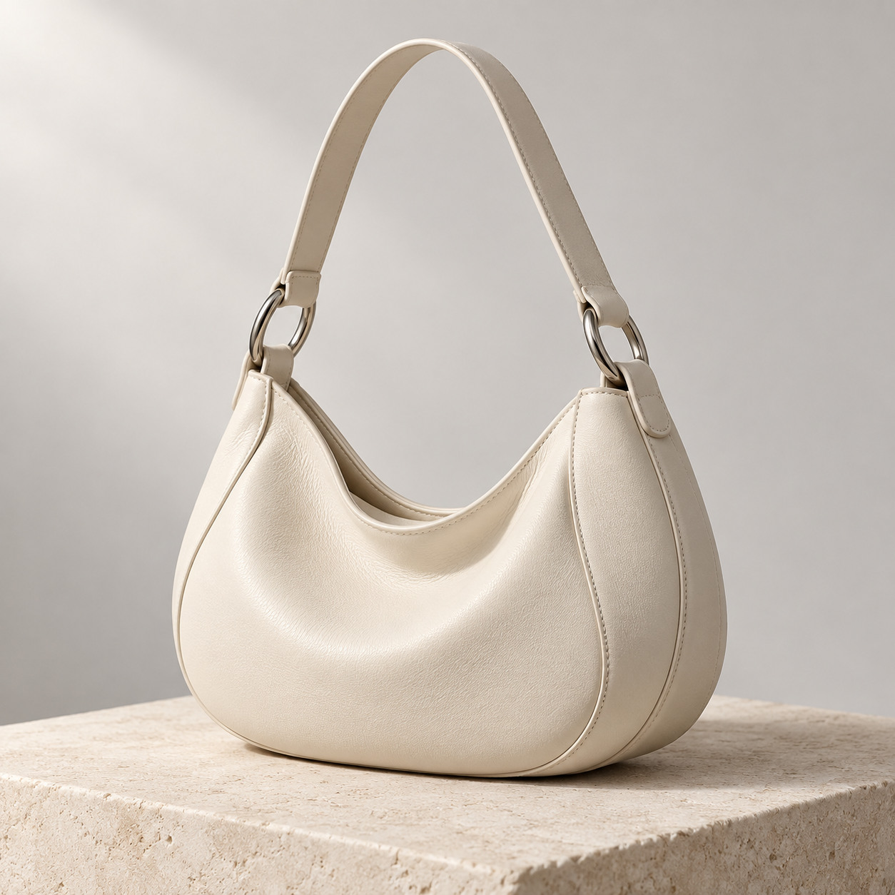 The Ivoire Shoulder Bag